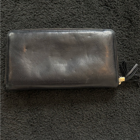 Gucci Black Leather Soho Zip Around Wallet - Picture 2 of 3